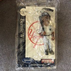New York Yankees Bernie Williams Limited Edition Mini Ornament